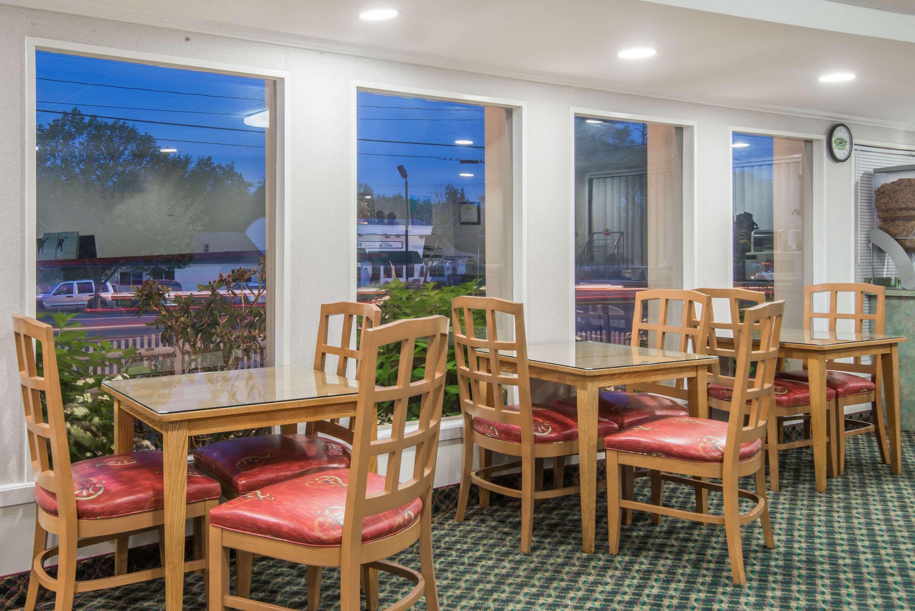 Relax Inn Cape Cod West Yarmouth Hyannis Exteriér fotografie